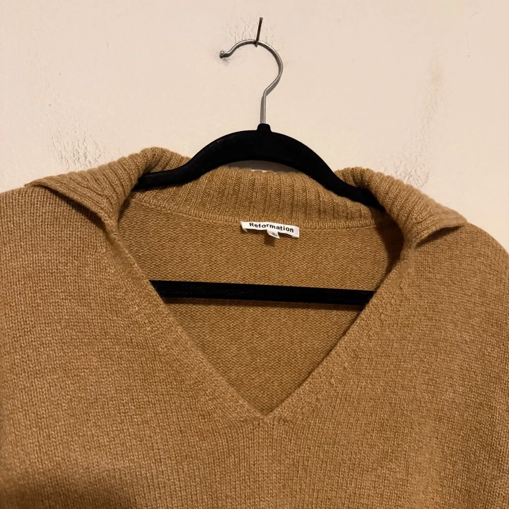 Reformation beckie sweater